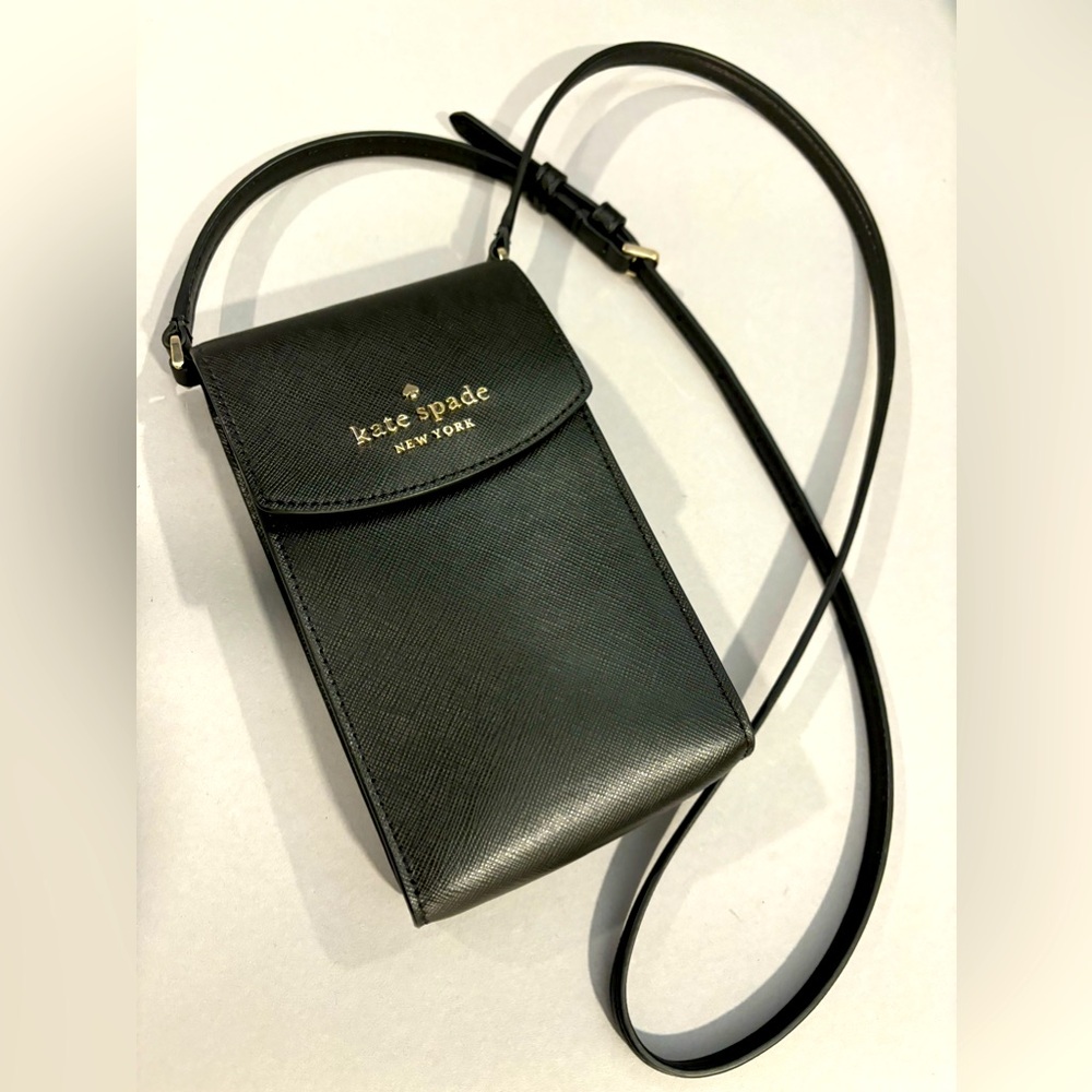 Kate Spade crossbody for smartphone!